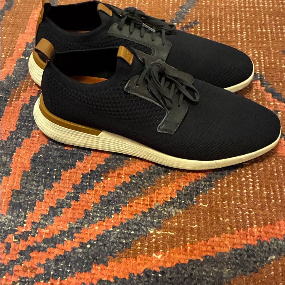 Men's Knit Lace-Up Sneakers - Black